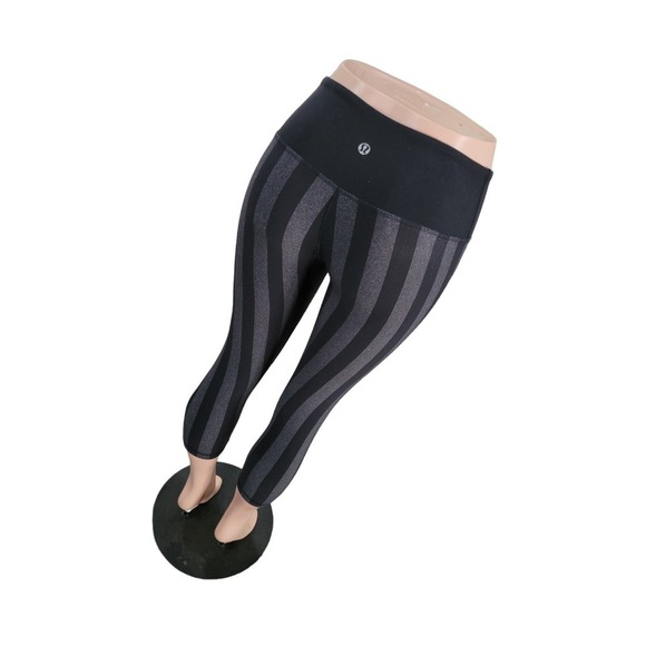 Lululemon Wunder Under Crop Micro Macro Black Heathered Black Size 4 - Picture 5 of 9